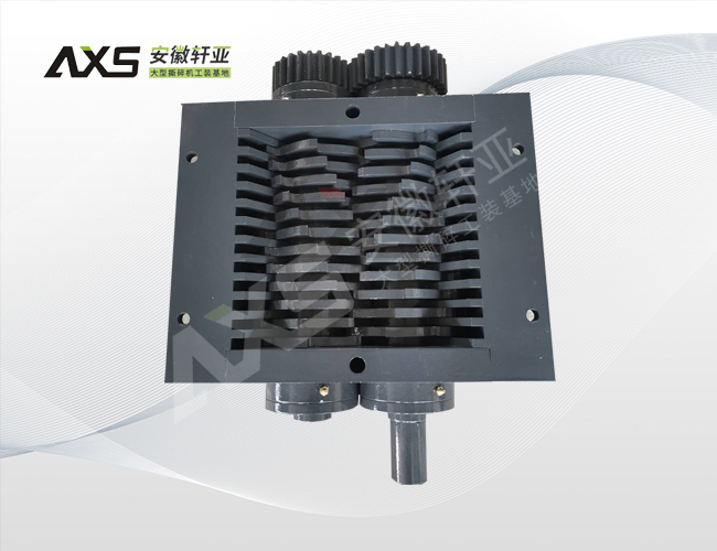 小型撕碎機(jī)機(jī)箱